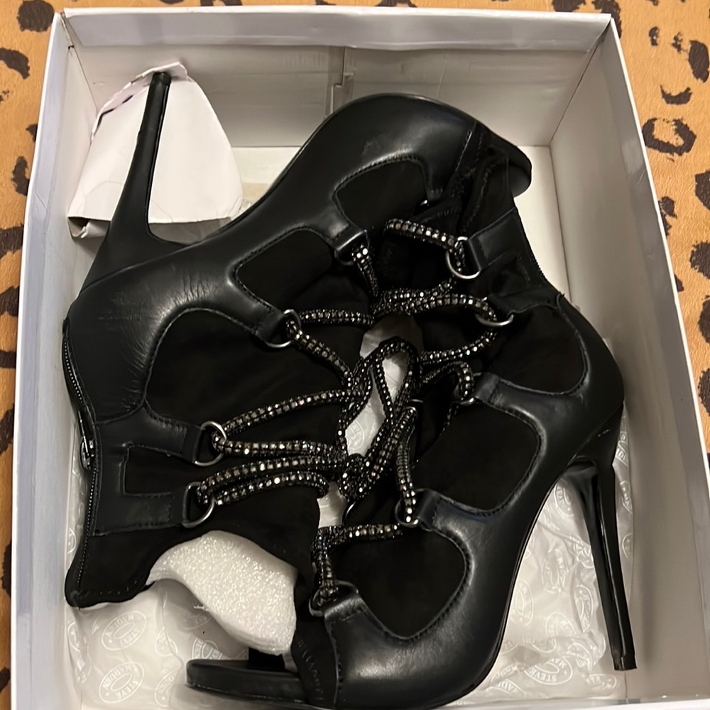 Beautiful Shoes !!